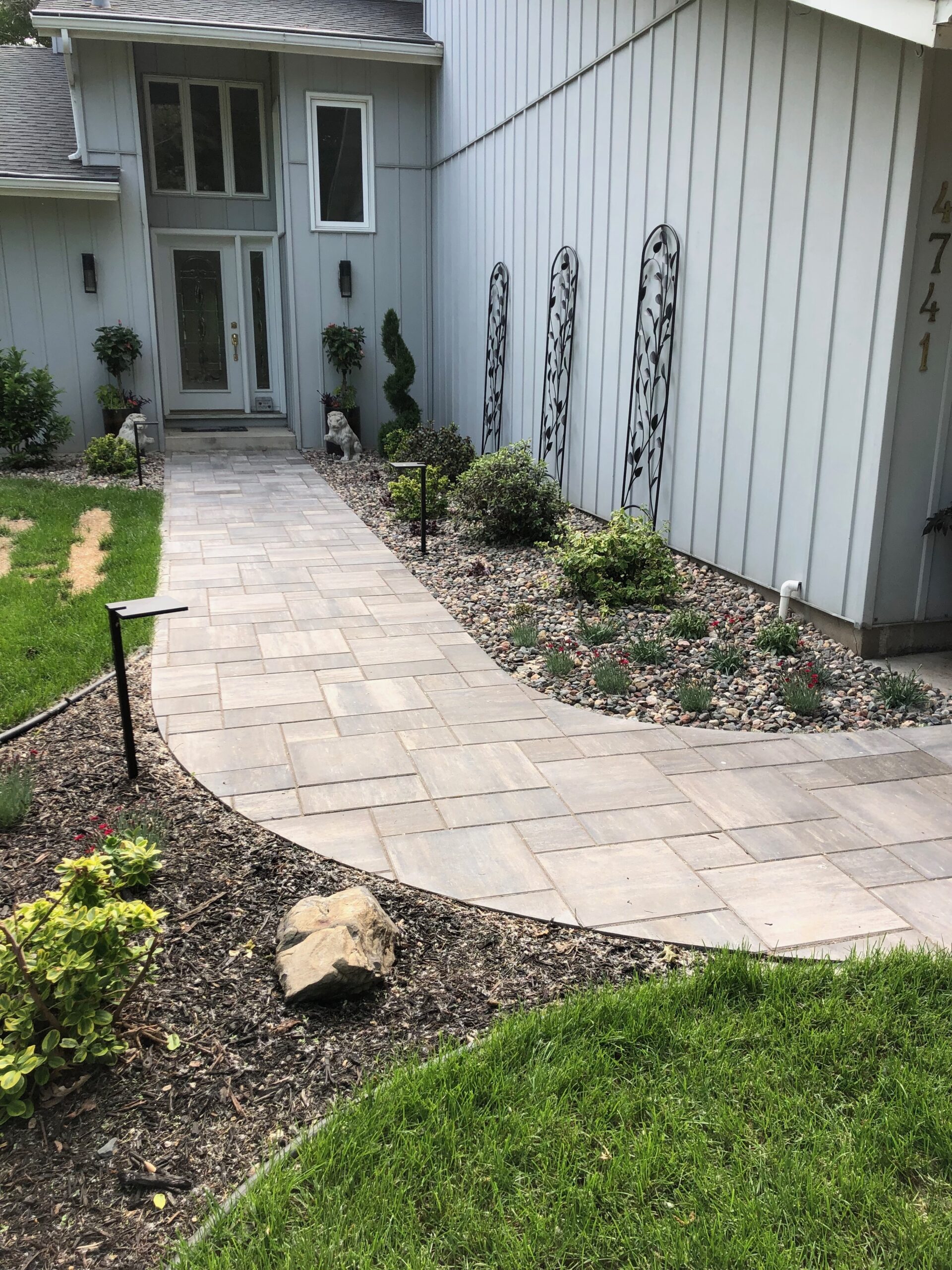 Walkway and pathway installation by North Ridge Outdoor Services